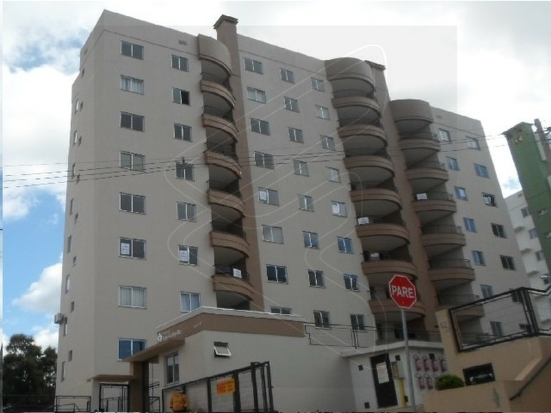 - Poço artesiano / Água quente.