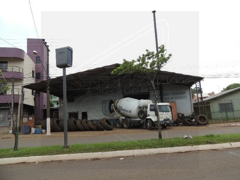 Água de poço artesiano exclusivo.