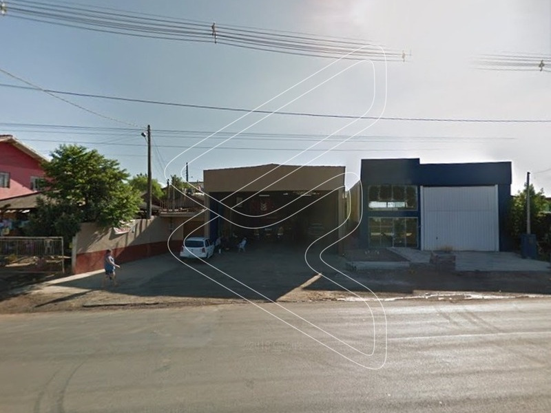 - Contém casa de 84m², sendo cozinha, sala de estar, área de serviço e bwc.