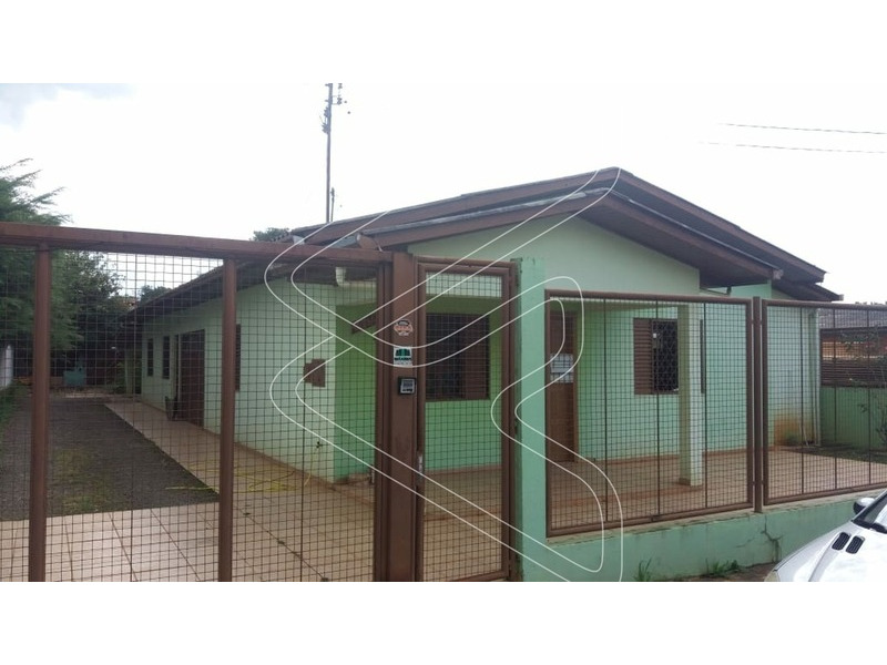 - Constam 02 casas no terreno:
Casa da Frente com 152m², composta por: cozinha, sala, área de serviço, 01 bwc, 01 suíte + 01 dormitório e 02 vagas de garagens;
Casa dos fundos com 70m², composta por: cozinha, sala, área de serviço, 01 bwc, 02 dormitórios e 02 vagas de garagens.