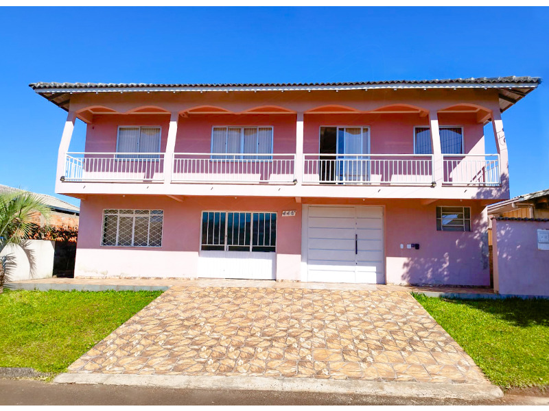 - Possui sala comercial com 01 bwc com aproximadamente 52m²;
- Alarme.