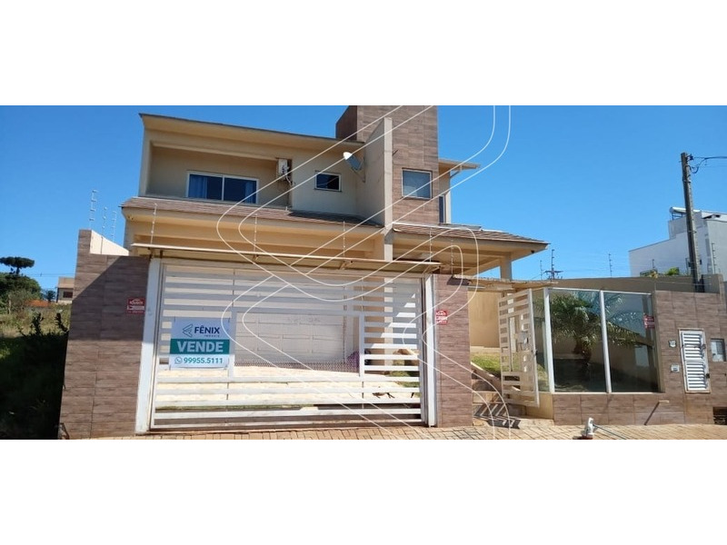 - Ficam todos os móveis sob medida;
- Hidromassagem;
- Aquecimento a gás e solar;
- Escritório;
- Captação de água da chuva;
- Piscina com cascata de água;
- Alarme;
- Cerca elétrica;
- Câmeras de segurança.