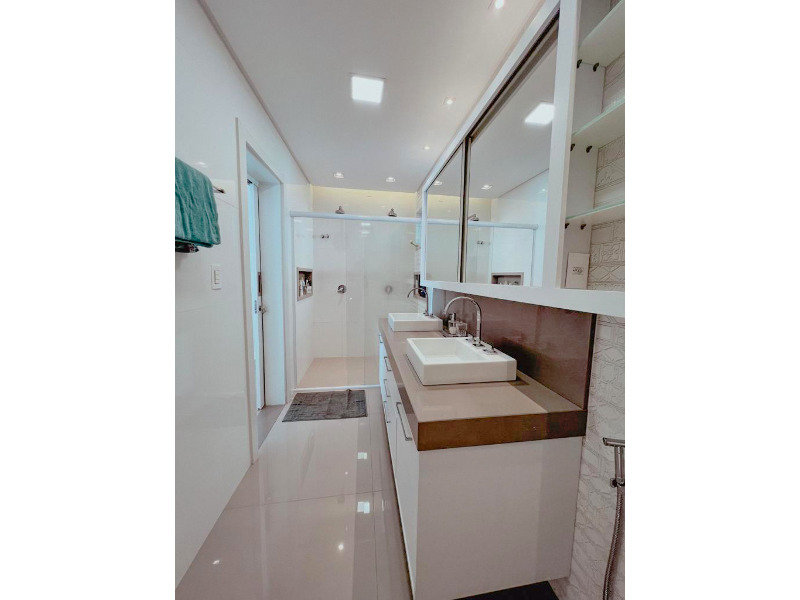 Imagem 15 do imóvel