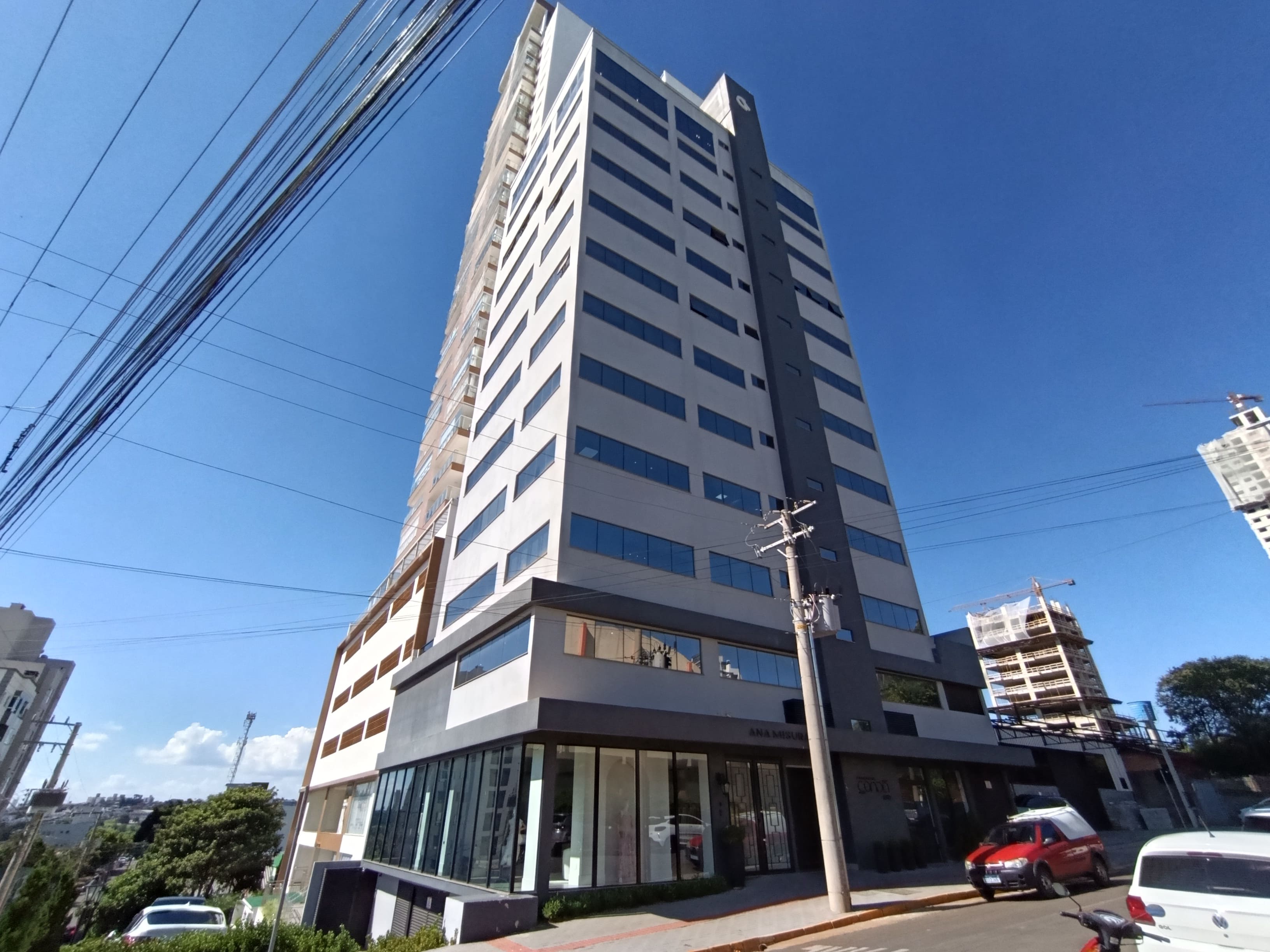 Andar com banheiro coletivo.