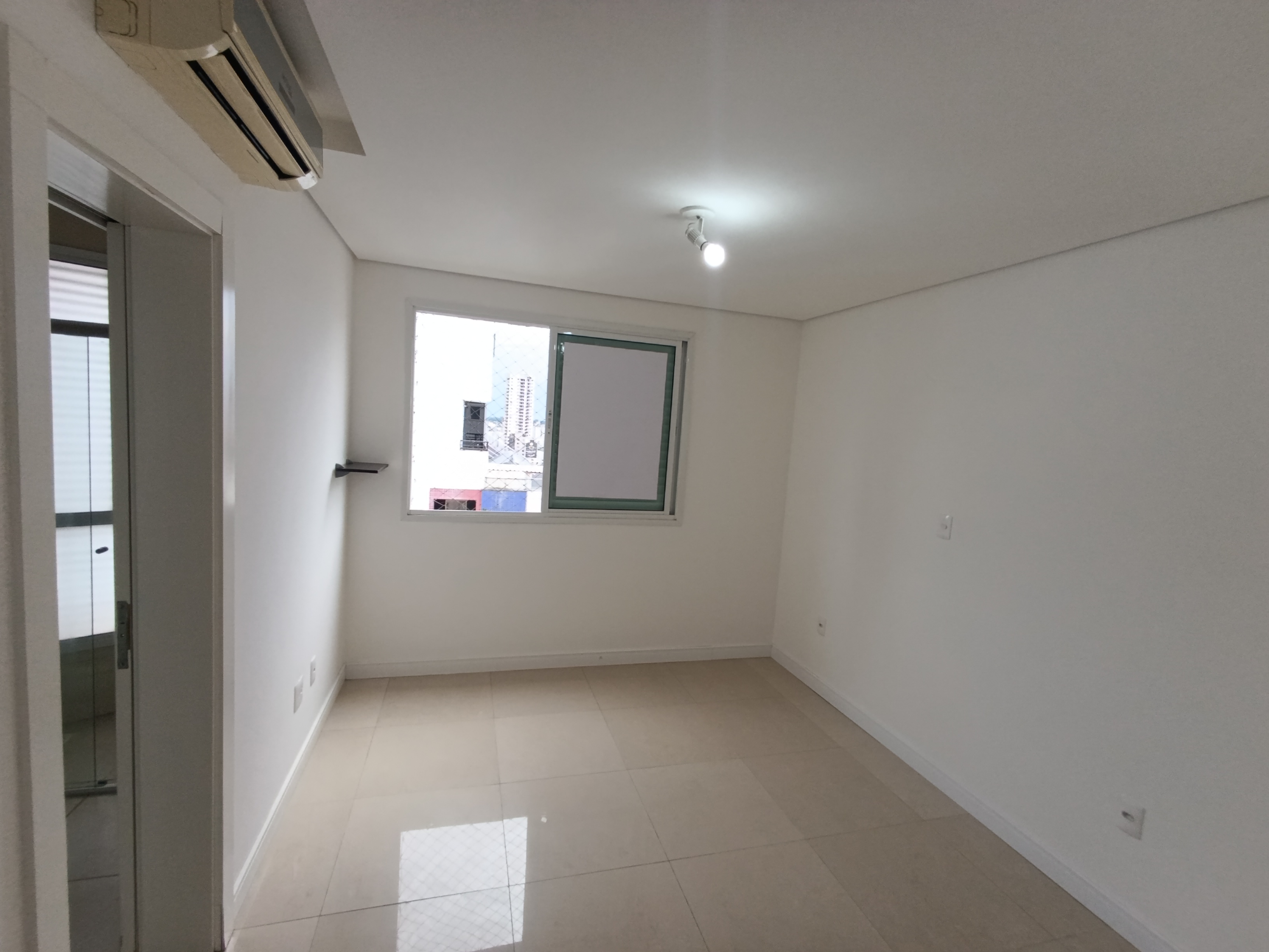 Imagem 14 do imóvel