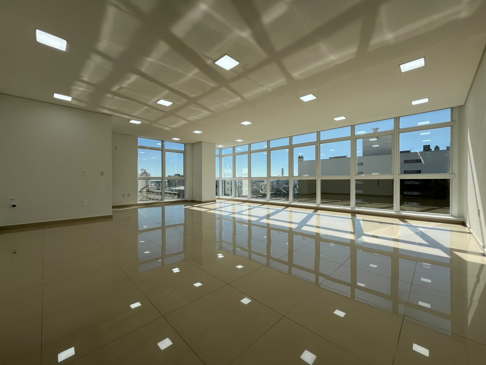 Sala comercial para locação em Centro, CHAPECÓ - Ref. 38786 - foto 2
