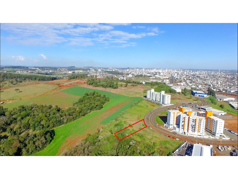 Área verde 2.166,09m²
Área útil 2.232,90m²